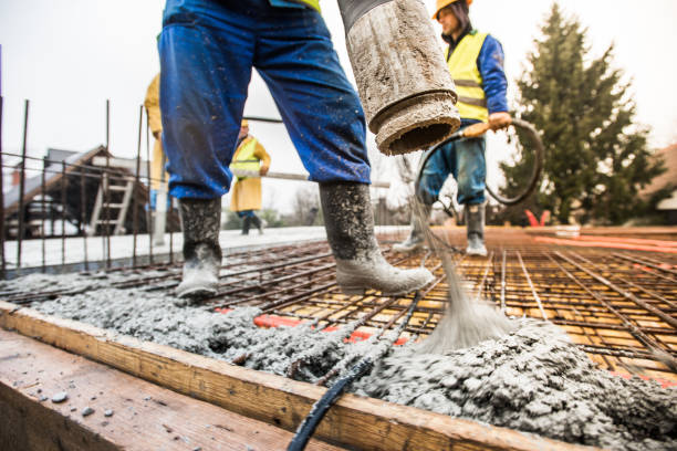 Best Concrete Driveway Installation  in Cottonwood, CA